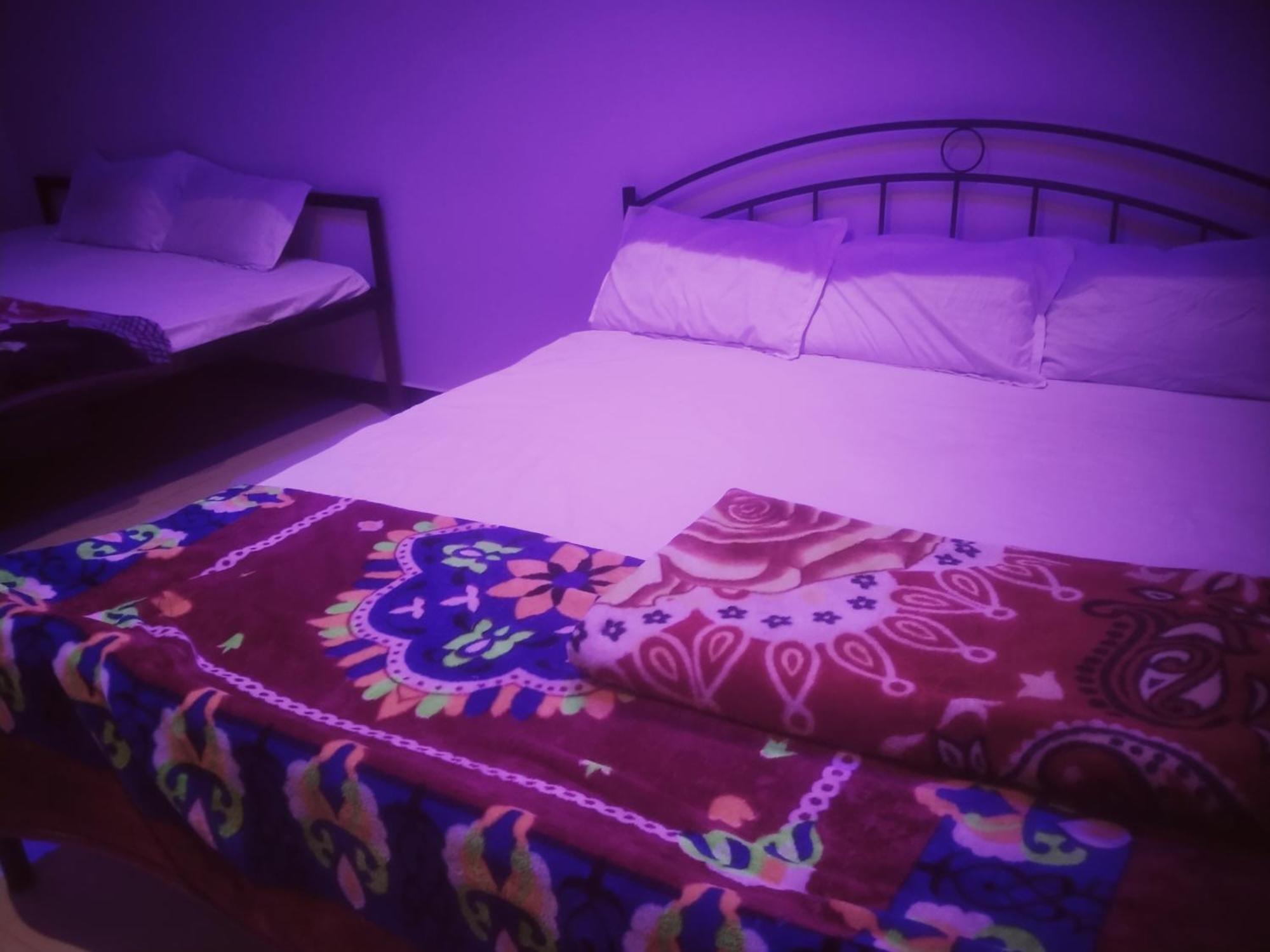 אויאיין Shivlok Guest House מראה חיצוני תמונה